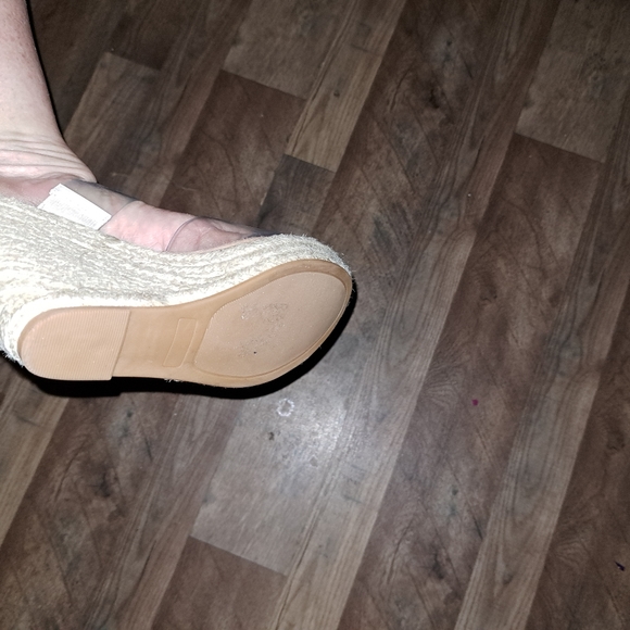 NEW Juicy crystal wedge sandals - Picture 4 of 5